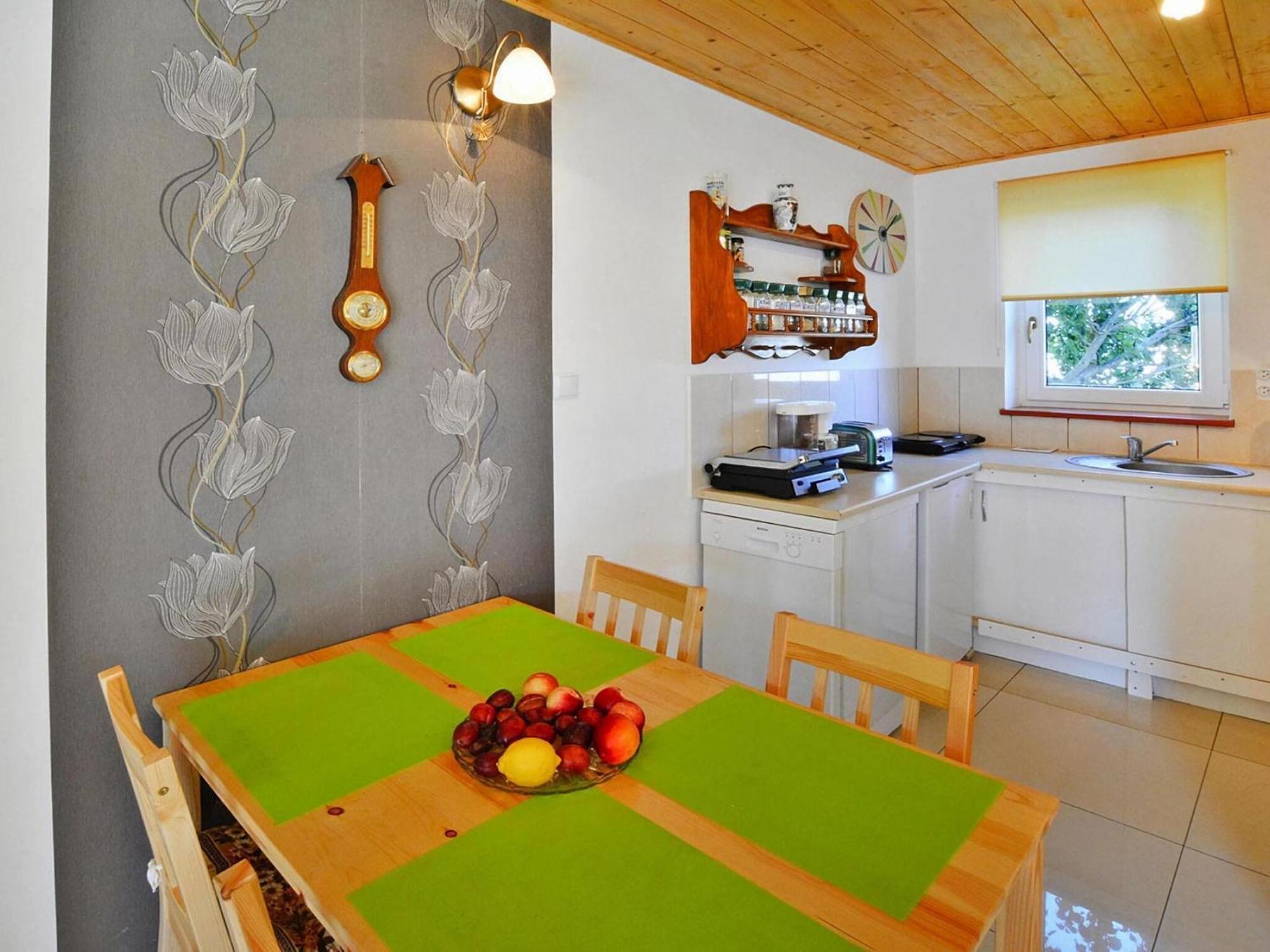 Holiday House With Garden, Lake View, Dabrowica Dabrowica  外观 照片