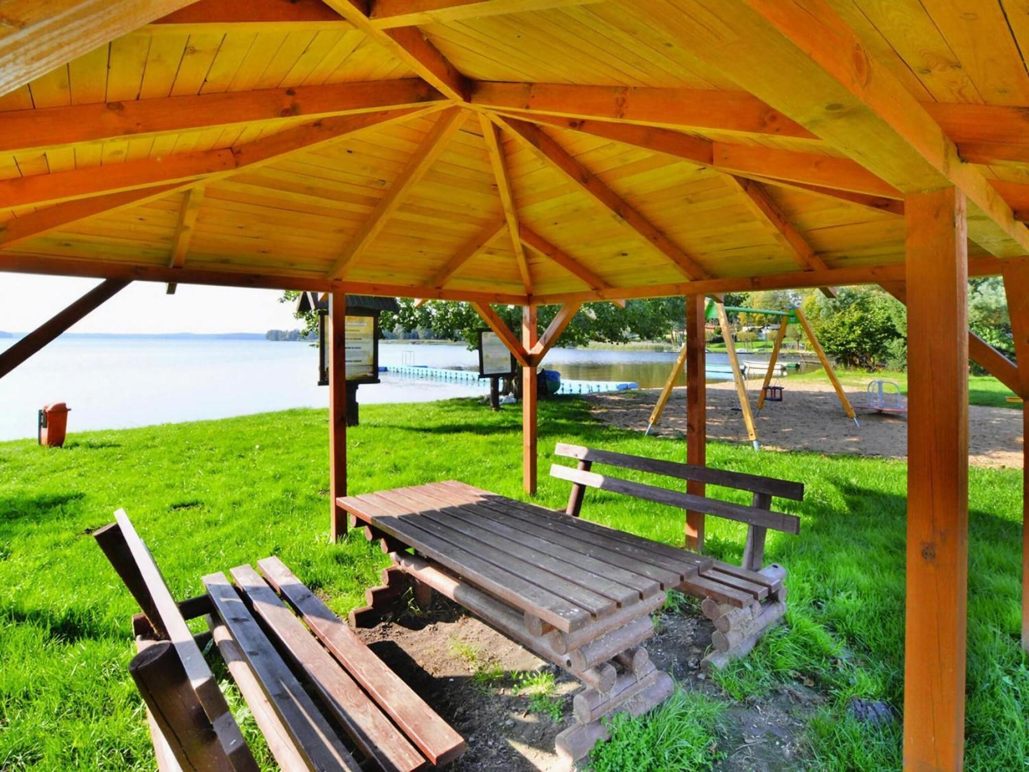 Holiday House With Garden, Lake View, Dabrowica Dabrowica  外观 照片