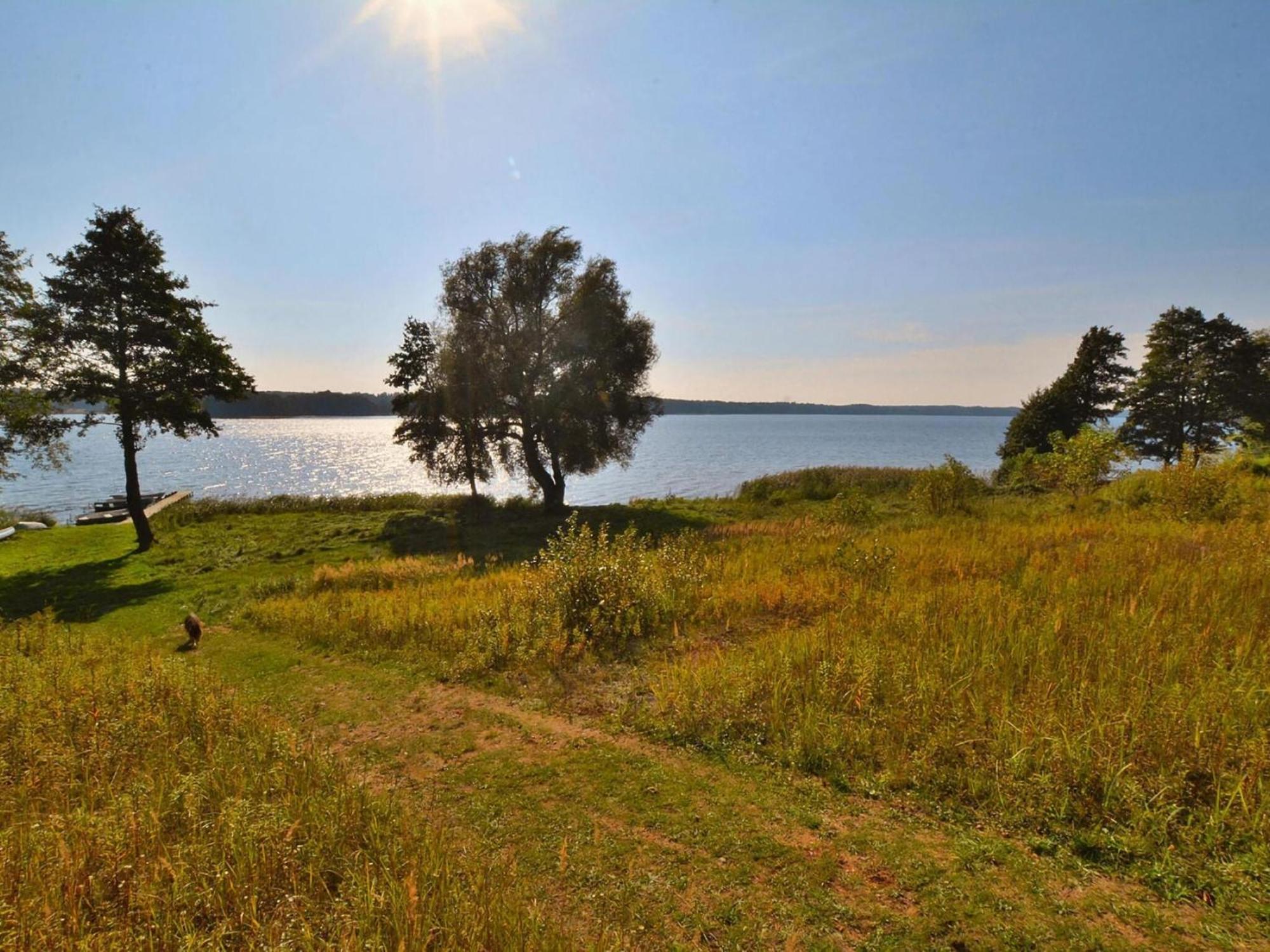Holiday House With Garden, Lake View, Dabrowica Dabrowica  外观 照片